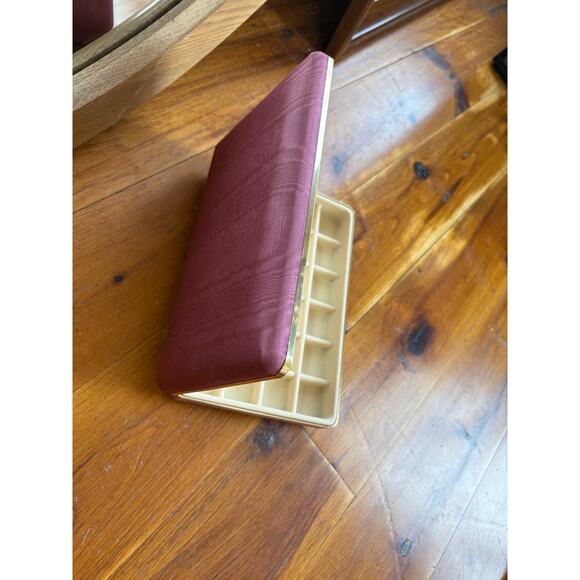 Purple Satin Jewelry Case with Mirror and 24 Compartments - Picture 4 of 5